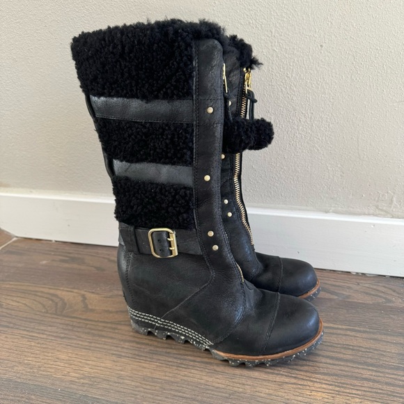 Sorel Helen Holiday Wedge Boots - Picture 3 of 7